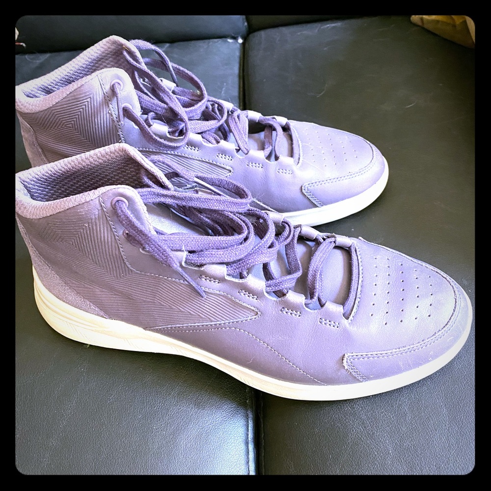 Under Armor PURPLE LEATHER SNEAKERS 9